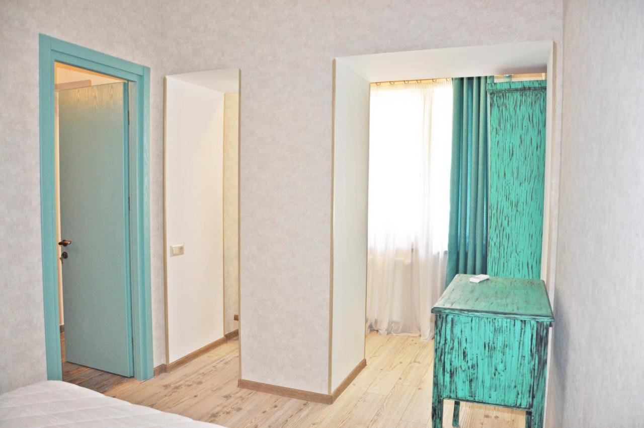 Comfortable Flat In Central Tbilisi Exteriör bild